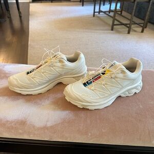 Salomon Cream waterproof hiking Sneakers
